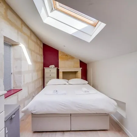 Charming In The Heart Of Daire