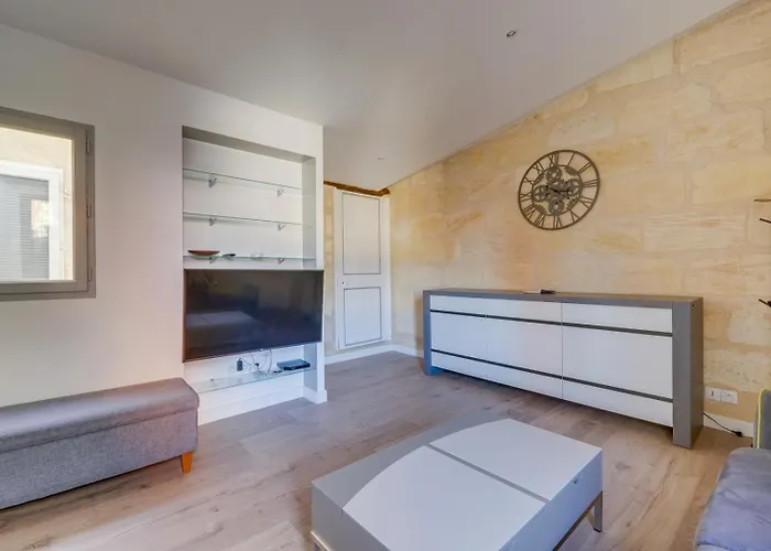 Charming In The Heart Of * Bordeaux