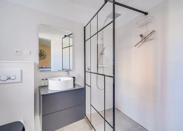 Charming In The Heart Of Appartement Bordeaux